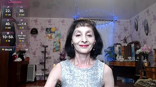 Snapshot of Shooting-Star- chatting on 04.14.26 Shooting-Star- online show from 04.14.26