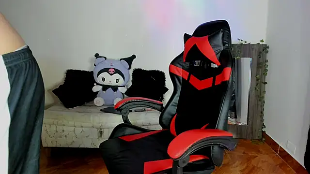 Snapshot of mathew_hot21 chatting on 04.16.26 mathew hot21 online show from 04.16.26