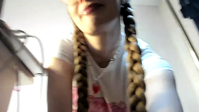 chloesweetbby online show from 04.12.26