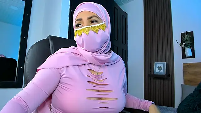 Nailea   online show from 04.11.26