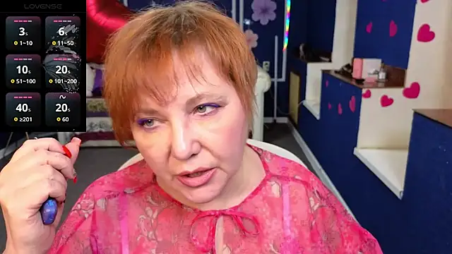 Snapshot of Kira_Kingslee chatting on 04.02.26 Kira Kingslee online show from 04.02.26