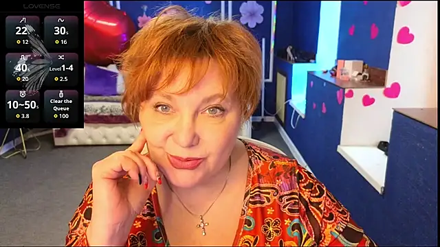 Snapshot of Kira_Kingslee chatting on 04.14.26 Kira Kingslee online show from 04.14.26