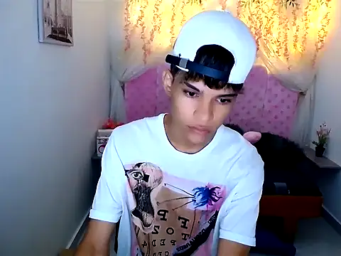 chris evans77 online show from 04.06.26