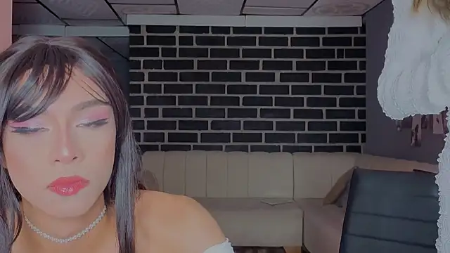 Miss sunshinee online show from 04.06.26