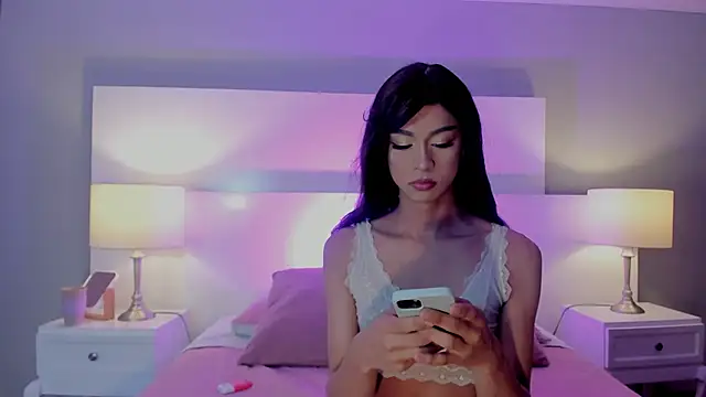 Miss sunshinee online show from 04.19.26