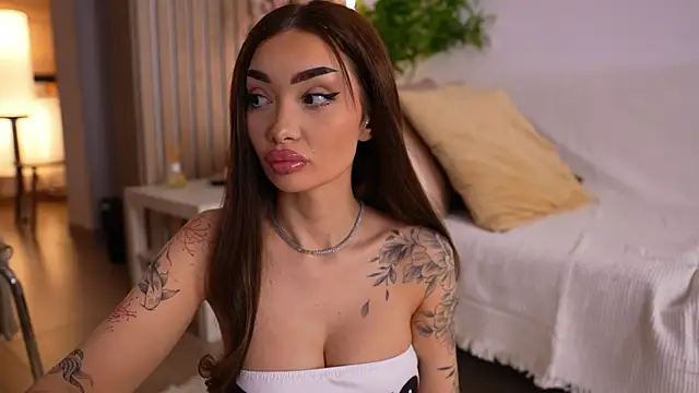 SashaFererra online show from 04.13.26