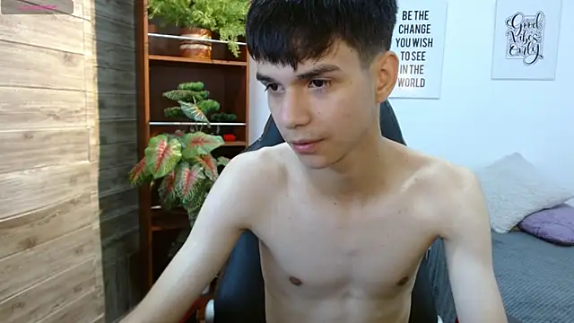 maxim rod online show from 04.13.26