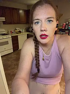 RoxyRedXO12 online show from 04.11.26