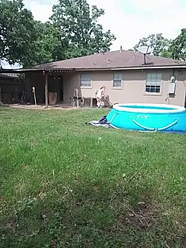 RoxyRedXO12 online show from 04.15.26