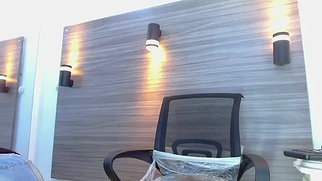 LuckyBluex online show from 04.07.26