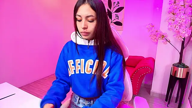 Charlotte bower online show from 03.31.26