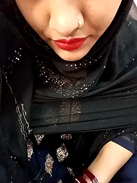 Miss Noor   online show from 04.12.26