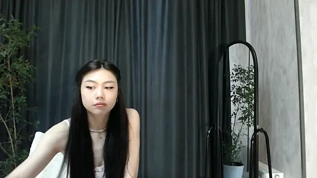 SecretTiny online show from 04.09.26