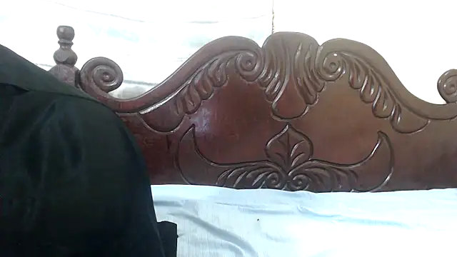 Snapshot of emmytease chatting on 04.12.26 emmytease online show from 04.12.26