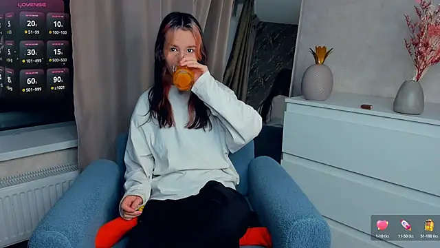 EnolaNewand online show from 04.14.26