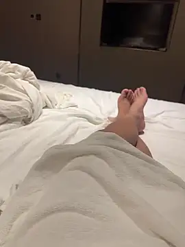 Snapshot of tanhualang001 chatting on 04.12.26 tanhualang001 online show from 04.12.26