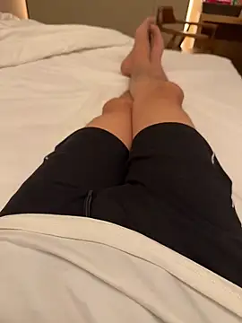 Snapshot of tanhualang001 chatting on 04.13.26 tanhualang001 online show from 04.13.26