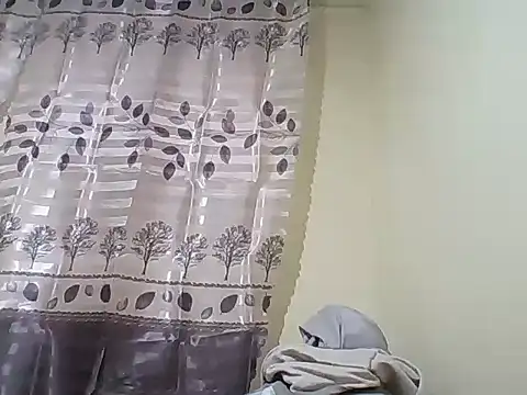 BOOBQUEEN25 online show from 04.04.26