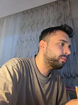 Arin21201 online show from 04.13.26