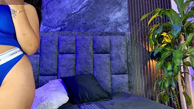 Amaia aa  online show from 04.01.26