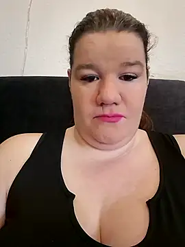 curvystachel42 online show from 04.04.26