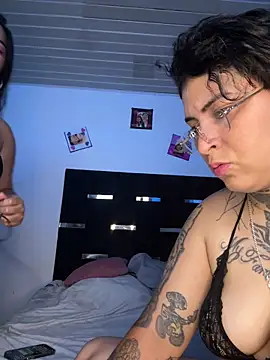 lunaa love online show from 04.05.26