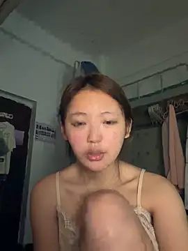 Snapshot of zhuzhu8023 chatting on 04.14.26 zhuzhu8023 online show from 04.14.26