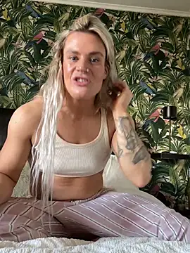 MazyBlue online show from 04.11.26