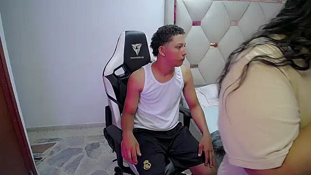 Exotic big  online show from 04.05.26