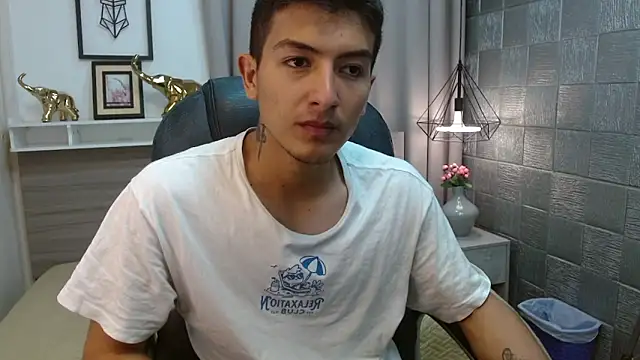 CaballeroNocturno  online show from 04.06.26