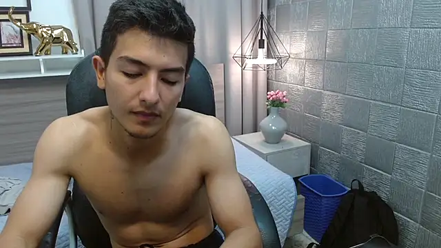 CaballeroNocturno  online show from 04.12.26