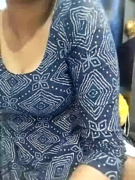 Pinky-hot11 online show from 04.02.26