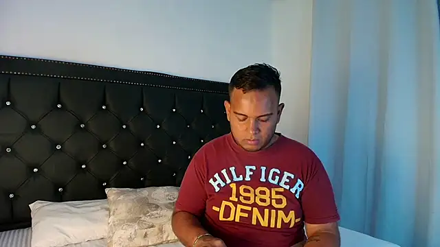 Jay Dusk online show from 04.05.26