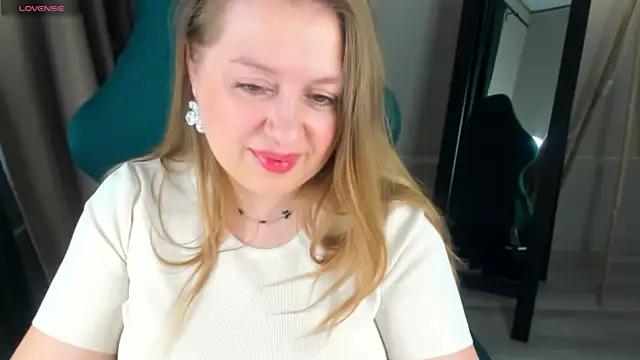 CleoXotie online show from 05.25.26