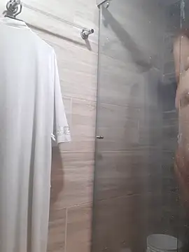 Snapshot of Amalianoir chatting on 04.01.26 Amalianoir online show from 04.01.26