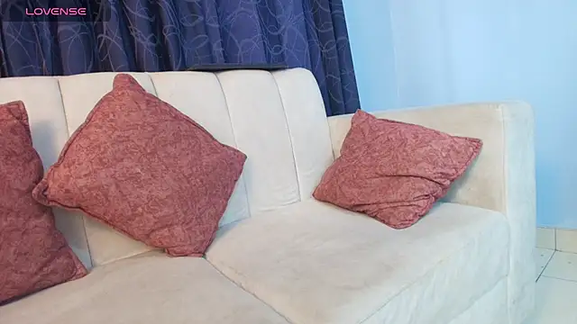 Ebonny Brownn online show from 04.15.26