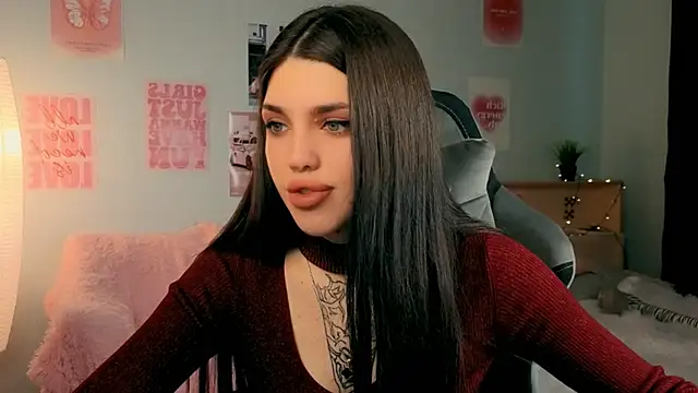 molly rettyy online show from 04.03.26