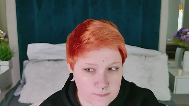 Edna Davis online show from 04.11.26