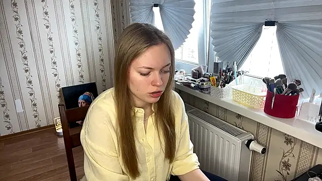 LolaZola online show from 04.02.26