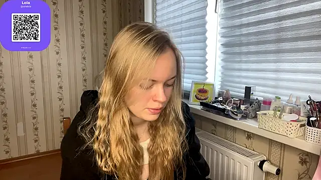 LolaZola online show from 04.08.26