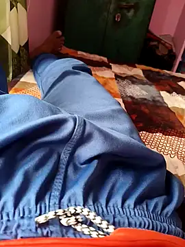 Snapshot of hotboy122345 chatting on 04.10.26 hotboy122345 online show from 04.10.26