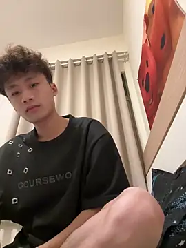 sexyboy-3525 online show from 03.31.26