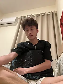 sexyboy-3525 online show from 04.01.26