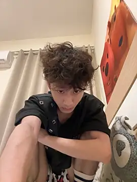 sexyboy-3525 online show from 04.16.26