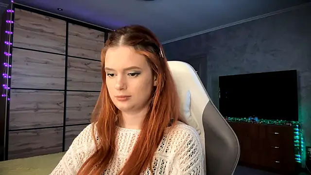 FoxyEmma online show from 04.03.26