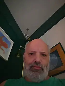 Snapshot of BiDadDreams chatting on 06.23.26 BiDadDreams online show from 06.23.26