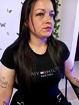 Isa bluee online show from 04.09.26