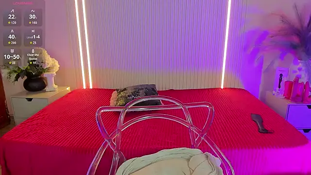 AliceHill8 online show from 04.09.26