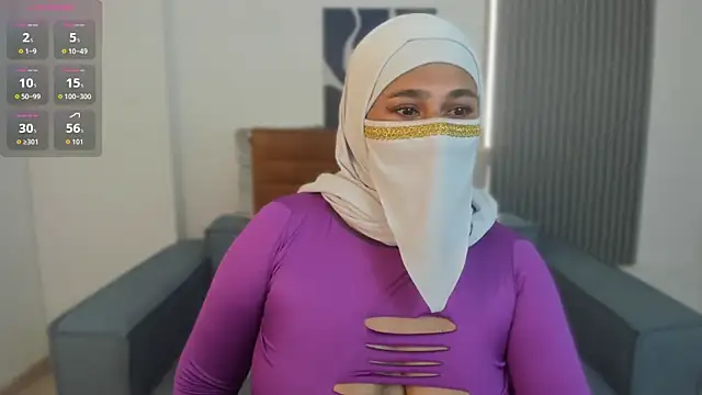 Thalia hala online show from 04.13.26