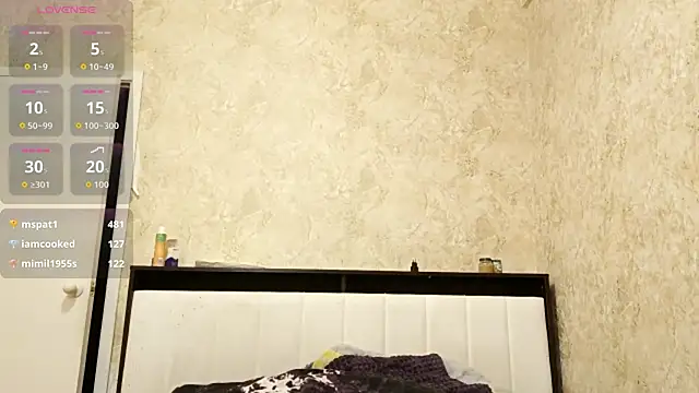 KateRiverr online show from 04.11.26